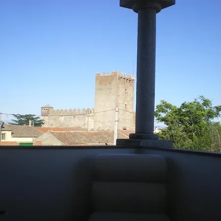 Casa Rural Nautilus Holiday home Narros de Salduena